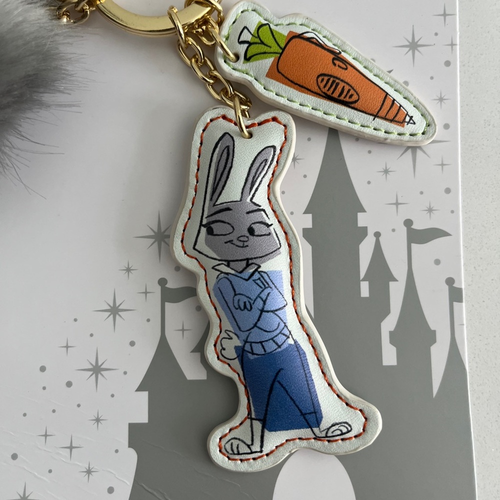 NWT Judy Hopps zootopia Disney Keychain set - Picture 3 of 4